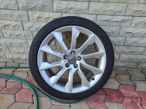 245/40R19 Audi A5