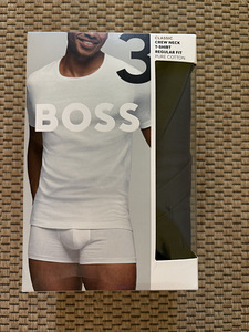 Новые футболки Hugo Boss (в комплекте 3 шт) (7 фото из 10)
