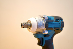 НОВЫЙ ударный гайковерт для аккумулятора Makita 18V + аккуму (7 фото из 10)