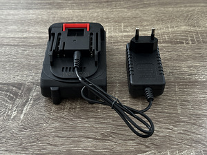 НОВЫЙ ударный гайковерт для аккумулятора Makita 18V + аккуму (10 фото из 10)