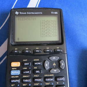 Graafiline kalkulaator Texas Instruments Ti-84 / Ti-86 (3 foto / 6)