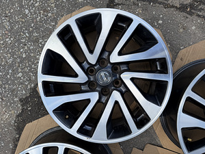 18" Nissan Navara originaalveljed 6x114,3 (5 foto / 7)