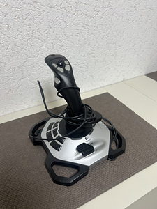 Logitech extreme 3D pro joystick (1 foto / 4)