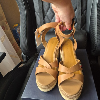 Новые Tommy Hilfiger 38