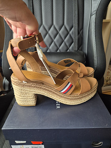 Uus Tommy hilfiger 38 (4 foto / 6)