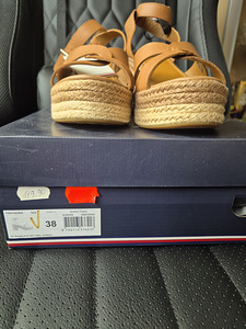 Uus Tommy hilfiger 38 (5 foto / 6)