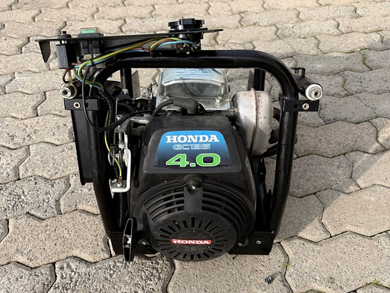 Bensiinimootor HONDA