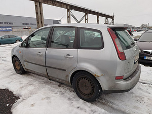 Ford Focus C-Max Comfort 1.6 TDCi 80kW (4 foto / 7)