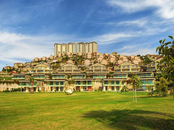 GOLDCITY HOTEL