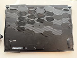 Msi Katana GF76 (2 фото из 5)