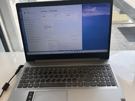 Lenovo ideapad 3