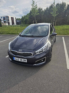 Kia ceed (1 foto / 7)