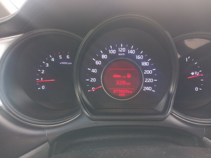 Kia ceed (6 foto / 7)