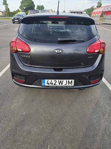 Kia ceed (7 foto / 7)