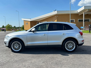 Audi Q5 (5 foto / 8)