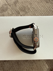 Apple Watch Ultra 2 49mm Titanium (4 foto / 5)