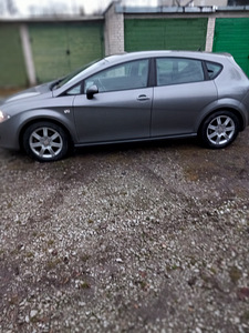 Seat Leon (4 фото из 9)