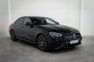 Mercedes-Benz E 220 AMG 4Matic Facelift 2.0 147kW (1 фото из 15)