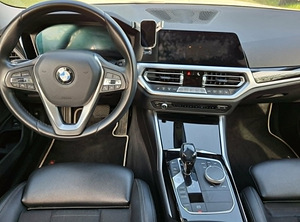 BMW 320,11/2019, xDrive,Harman Kardon,Лазер,Shadowline (13 фото из 15)