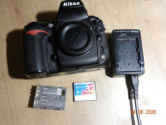 Nikon D 700