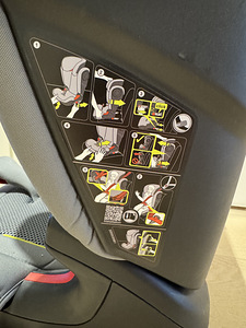 Turvatool Britax Römer Kidfix III M (15-36 kg) (3 foto / 7)