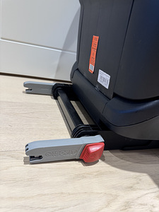 Turvatool Britax Römer Kidfix III M (15-36 kg) (5 foto / 7)