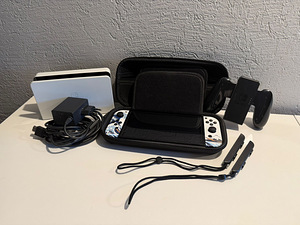 Nintendo switch OLED (1 foto / 4)