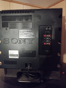 Sony bassikõlar (2 foto / 2)