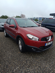 Nissan Qashqai 2010 (2 фото из 5)