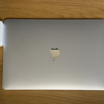 Apple Macbook Pro 13 M2 8/256GB Silver SWE uueväärne Aku 89%