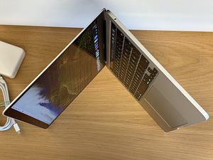 Apple Macbook Pro 13 M2 8/256GB Silver SWE в отличном состоя (4 фото из 8)