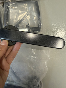 Новая дверная ручка Abloy, 4 комплекта (1 фото из 3)
