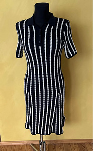 Платье Tommy Hilfiger с эффектом стройности НОВОЕ, стоило 199€ (1 фото из 7)