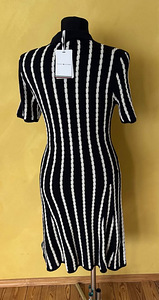 Платье Tommy Hilfiger с эффектом стройности НОВОЕ, стоило 199€ (7 фото из 7)