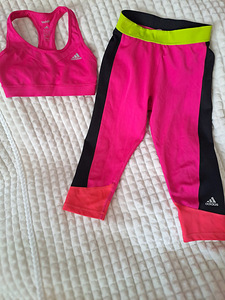 Adidas ilus komplekt, s. XS ja S (2 foto / 3)