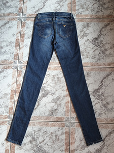 GUESS teksad, suurus XS/25 (3 foto / 5)