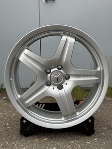 20" оригинальные диски Mercedes-Benz AMG 5x112 (1 фото из 10)