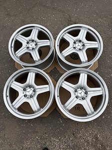 20" оригинальные диски Mercedes-Benz AMG 5x112 (3 фото из 10)