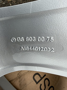 20" оригинальные диски Mercedes-Benz AMG 5x112 (10 фото из 10)