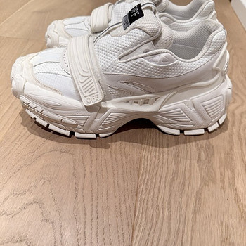Кроссовки OFF-White!
