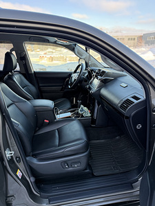 Toyota Land cruiser 150 (5 foto / 7)