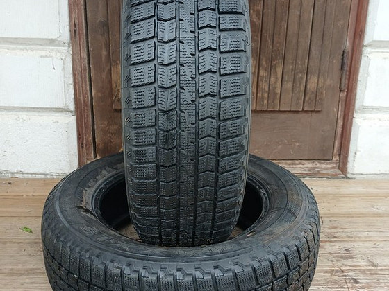 195/65/15 Maxxis Premitra Ice SP3