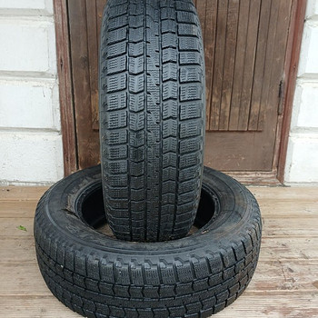 195/65/15 Maxxis Premitra Ice SP3
