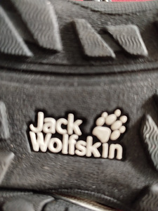 Rihmikud sur. 37 Jack WOLFSKIN. (3 foto / 4)