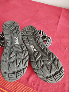 Rihmikud sur. 37 Jack WOLFSKIN. (4 foto / 4)
