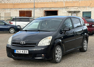 TOYOTA COROLLA VERSO (1 foto / 6)