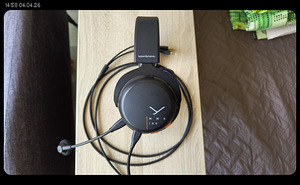 Продаются наушники Beyerdynamic MMX 100 (3 фото из 5)