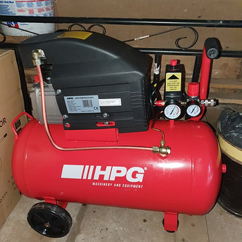 Компрессор 50л 1.5Kw 8bar