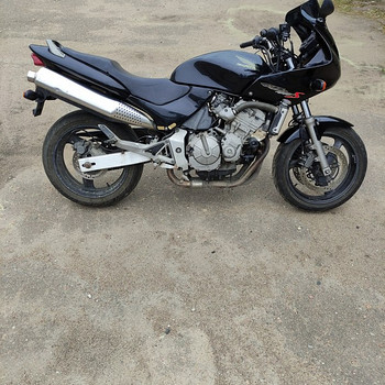 Honda hornet CB 600s
