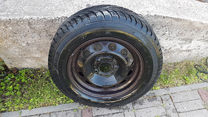 Müüa BMW E46 originaal plekkveljed 5x120 R15 MS rehvidega (3 foto / 7)